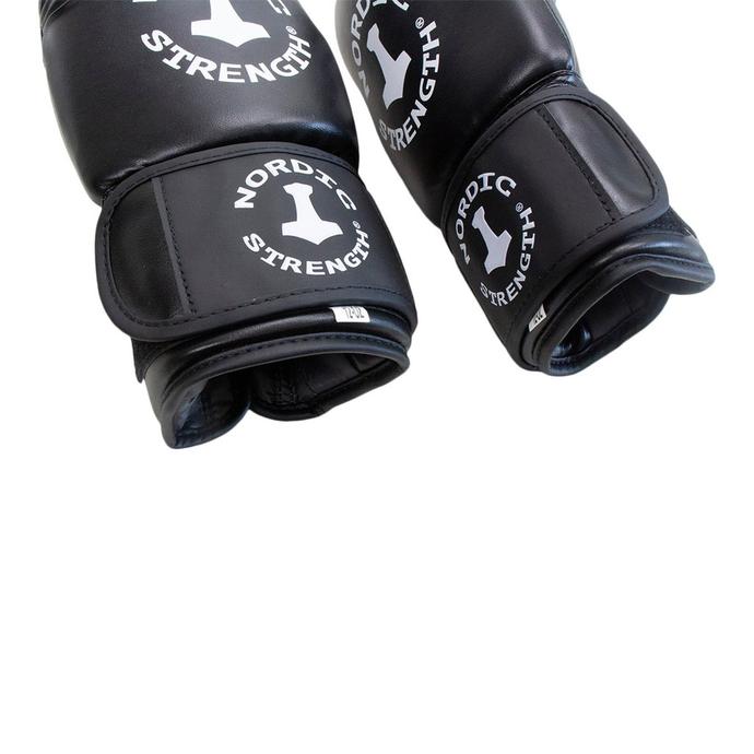 Boxhandschuhe von Nordic Strength, schwarz-weiß